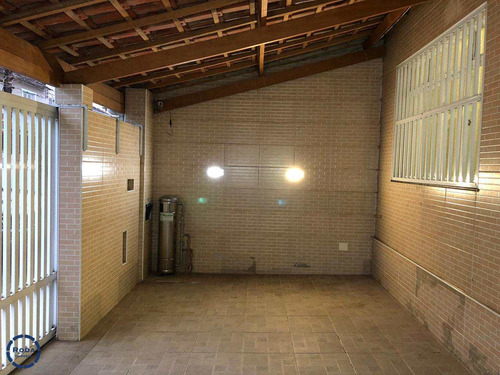 Sobrado Com 2 Dorms, Vila Belmiro, Santos - R$ 590 Mil, Cod: 17932 - V17932