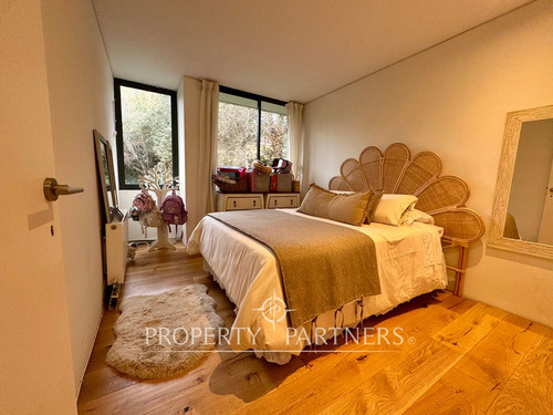 Duplex En Sector Tranquilo Con Gran Conectividad