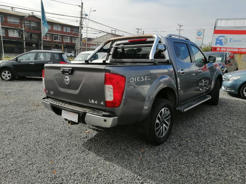 Imagen 10 de 14 de Nissan Np300 Le 2.3 4x4