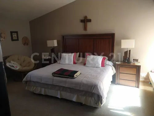 Casa Residencial De Un Piso En Venta, Zona Carcaña, Recta A Cholula, Puebla