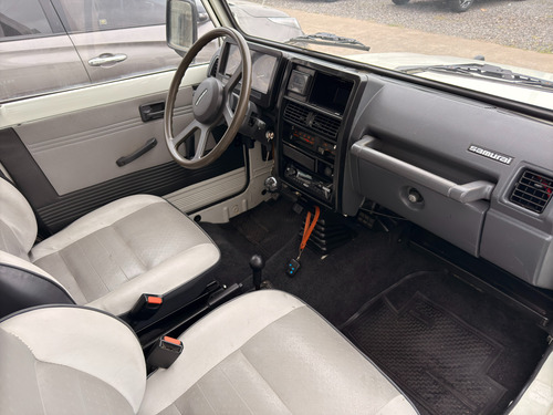 Suzuki Samurai 1.3 Metal/lona