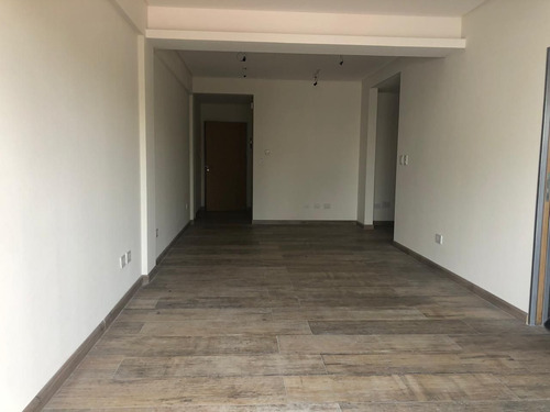 Imagen 4 de 14 de Venta Departamento 4 Ambientes Liniers