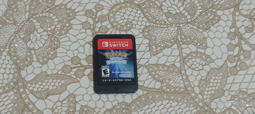 Pokémon Brilliant Diamond, Nintendo Switch (Usado)