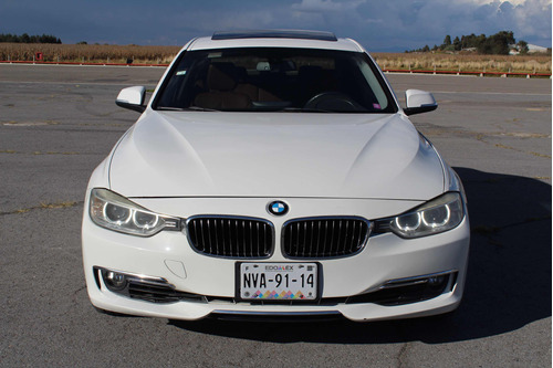 BMW Serie 3 3.0 335i Luxury Line At