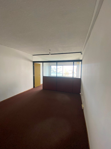 Alquiler Oficina En Torre De Los Profesionales - Centro