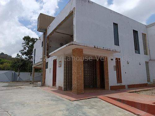 Imagen 3 de 24 de Mahiyer Rondon Vende Casa En El Cafetal Mls #22-25448