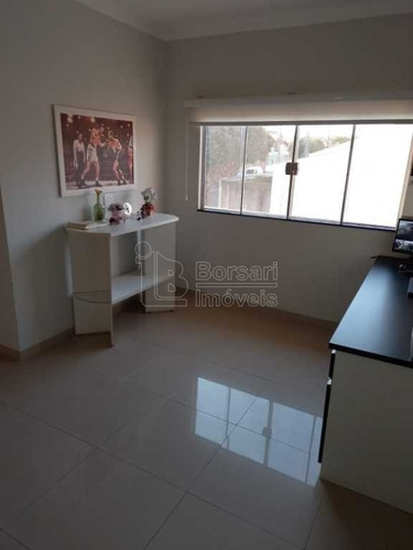 Imagem 2 de 6 de Venda De Casas / Padrão Na Cidade De Araraquara 10480