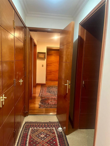 Departamento En Venta De 3 Dorm. En Lo Barnechea
