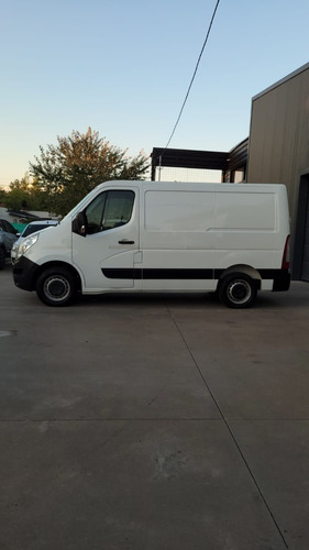 Imagen 11 de 18 de Renault Master L1h1 Aa 2.3