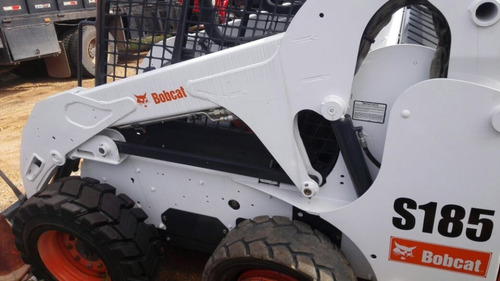 Minicargador Bobcat S185 Modelo 2012