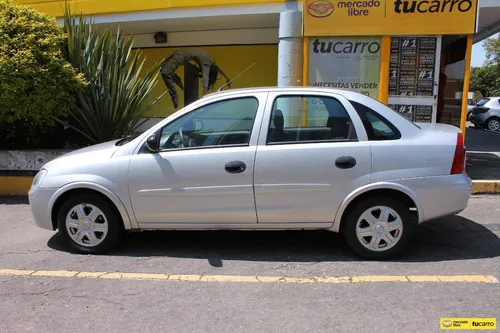 Chevrolet Corsa 1.8 Gls Evolution Mt