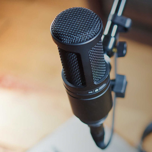Microfone Audio-technica At2020 Condensador Cardióide Preto