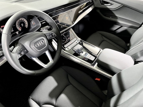 Audi Q7 45 Tfsei
