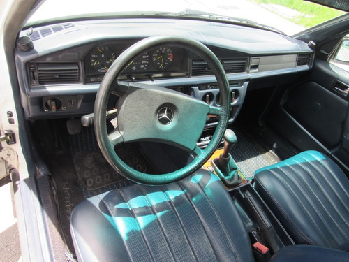 Mercedez Benz 190e 2.0 1984