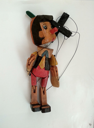 Imagen 1 de 3 de Marioneta De Pinocho De 25 Cm.