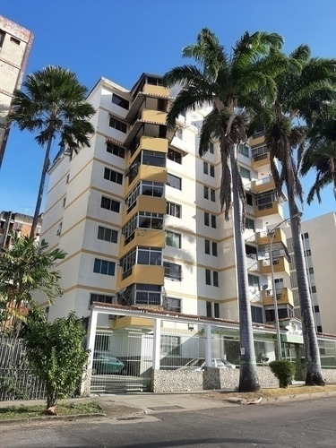 Imagen 1 de 7 de Venta De Apartamento En El Trigal Av. Pocaterra. Código 416391