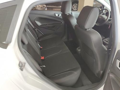 Ford New Fiesta Se 1.6