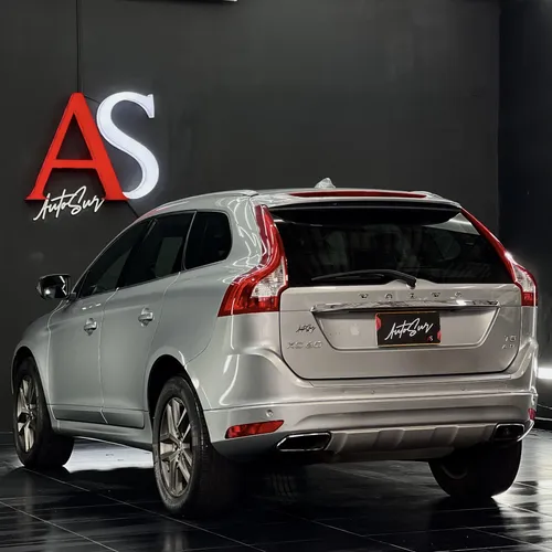 Volvo XC60 2.0 Awd Summum