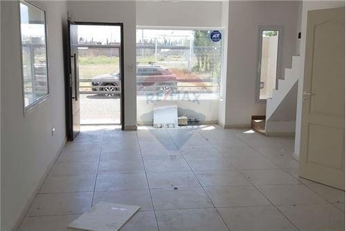 Duplex Ph 2 Dormitorios Alto Alberdi I Plottier