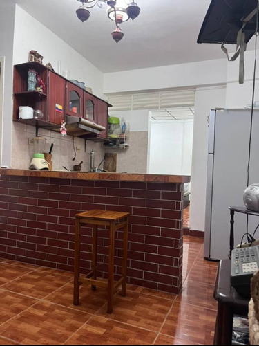 Apartamento Tipo Estudio En Carmelitas