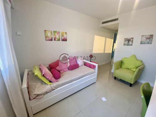 Imagen 21 de 24 de Venta Apartamento 4 Dormitorios Playa Mansa Punta Del Este - Punta Del Este Mansa