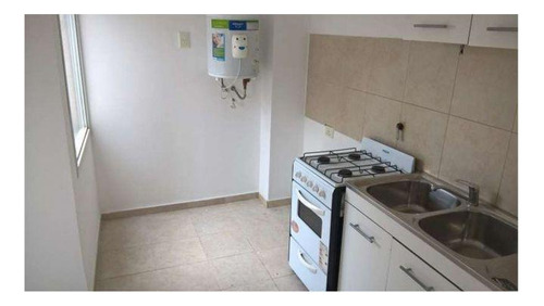 B° San Vicente . Pellegrini N 1400 . Semi Nuevo . 1 Dorm . Excelente Ubicacion