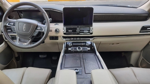 Imagen 13 de 15 de Lincoln Navigator 2020 3.5 Reserve L At