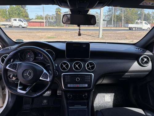 Mercedes-benz A200 D 2017