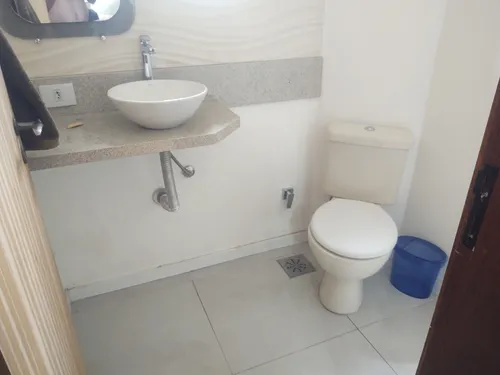 Casa Com 2 Quartos,2 Banheiros, Espaçosa
