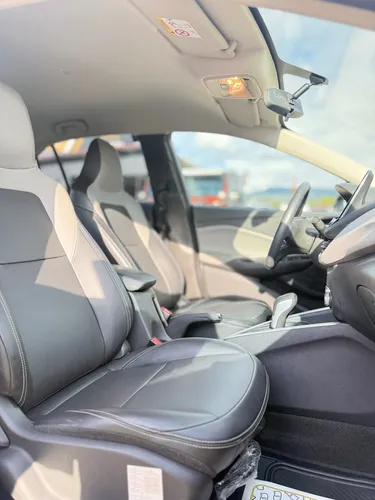 Chevrolet Onix 1.0T Premier Hatch At