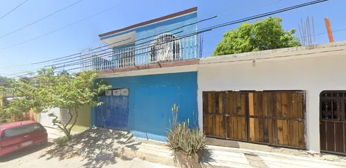 Casa En Venta ¡remate Bancario! -cerro Tlacotepec, Los Insurgentes, Iguala De La Independencia, Guerrero. -jmjc10