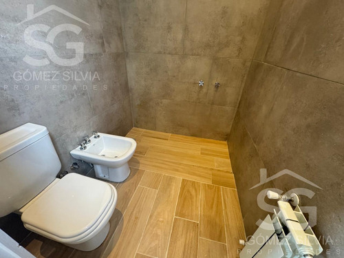Casa En Venta 5 Ambientes Comarcas De Lujan