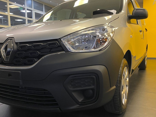 Imagen 21 de 21 de Renault Kangoo Confort 5a (es)