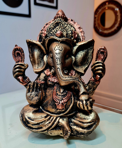 Estátua Ganesha Deus Sabedoria Sorte Resina 20cm ! Cor Ouro Velho / Bronze