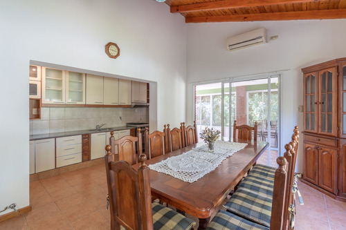 Imagen 3 de 30 de Venta Casa 2 Dormitorios En Sol Parana