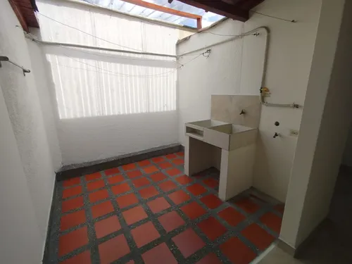 Arriendo Casa En Guayabal