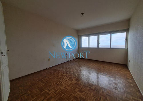 Imagen 3 de 14 de Venta Apto En Rambla De Punta Carretas! 3 Dorm Servicio, 2 Baños Garaje!