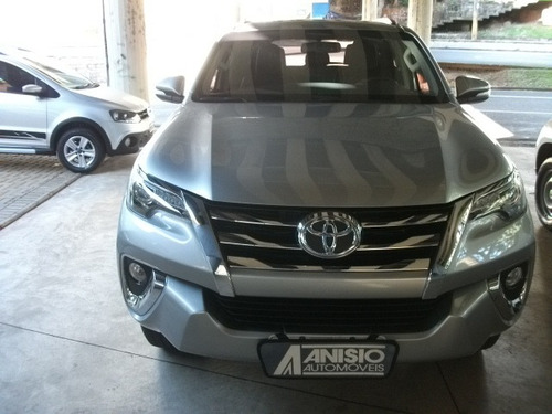 Toyota Hilux Sw4 2.8 4p Srx 4x4 7 Lugares Turbo Diesel Autom