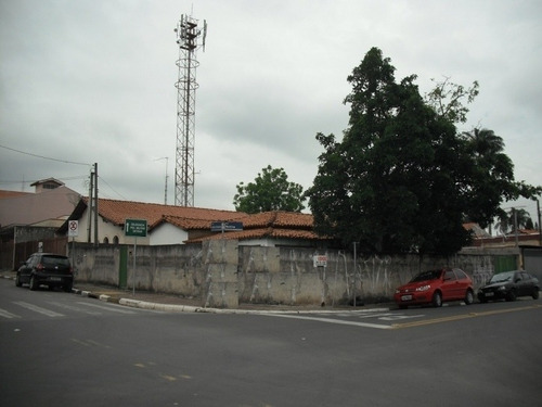 Imagem 6 de 11 de Ótimo Terreno Com 3 Casas - 305