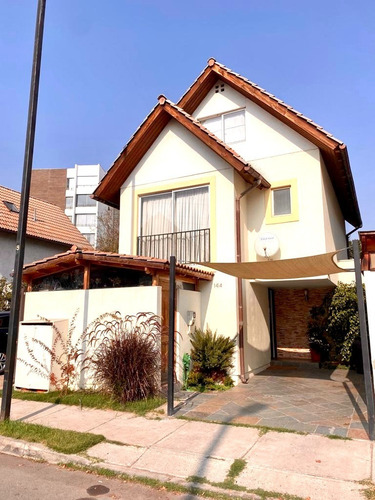 Imagen 18 de 18 de Venta Hermosa Casa 3 Pisos P. Fontova Norte - Huechuraba