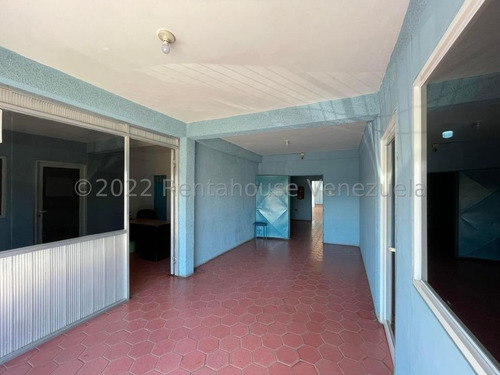 Imagen 1 de 15 de Amplio Local Comercial En Alquiler. 04127800070 Cod Mls 22-16946