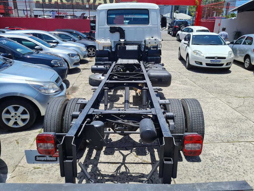 Imagem 8 de 13 de Volkswagen 9.160 4x2 2013 - Imperdível - Confira