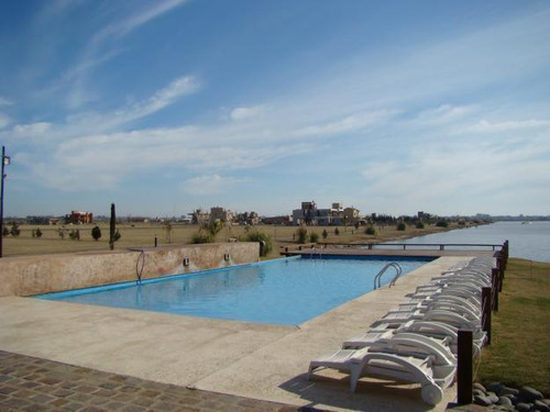 Imagen 10 de 17 de Lote En Venta En Oportunidad En Puerto Roldan