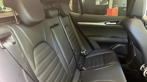 Imagen 5 de 6 de Alfa Romeo Stelvio Stelvio Veloce 280cv My 2023
