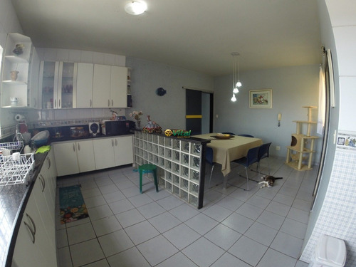 Casa Com 5 Quartos Para Comprar No Cachoeirinha Em Belo Horizonte/mg - Vit4852