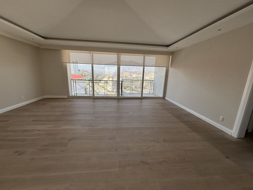 Ph En Venta Y Renta En Dos Niveles Con Terraza En Encinares