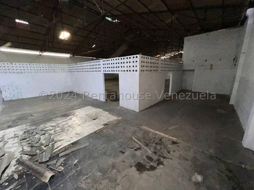 24-28876 ¡amplio Galpón En Alquiler En El Sector La Providencia! Mord