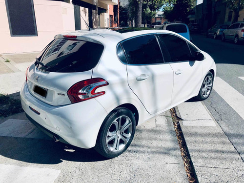 Peugeot 208 1.6 Feline 2013 1.6 16v Blanco Nacar
