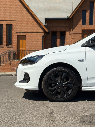 Chevrolet Onix 1.0t Rs Hb R 2024