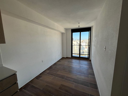 Venta,con Renta Apartamento 1 Dormitorio, Centro